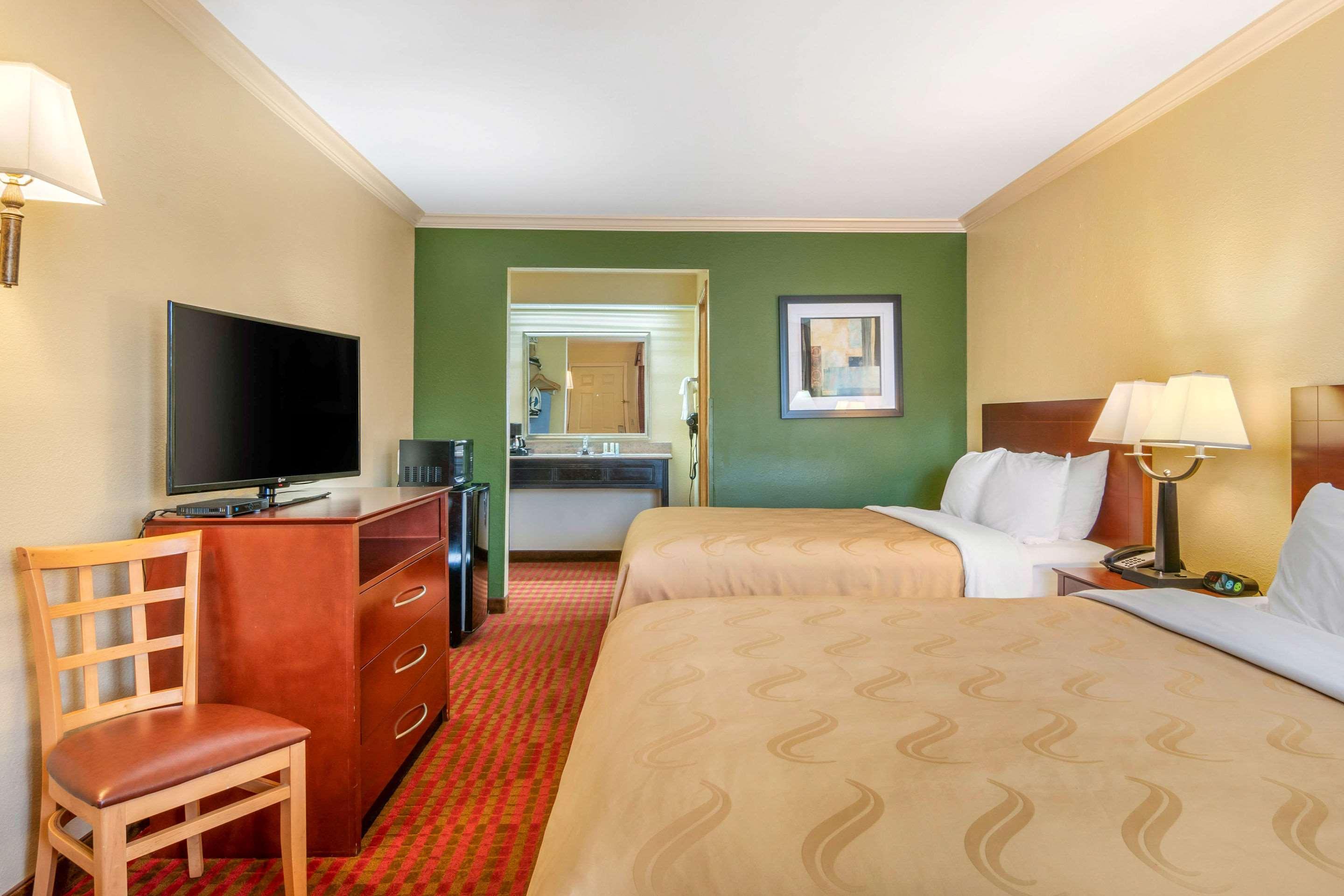 Quality Inn Klamath Falls - Crater Lake Gateway Bagian luar foto