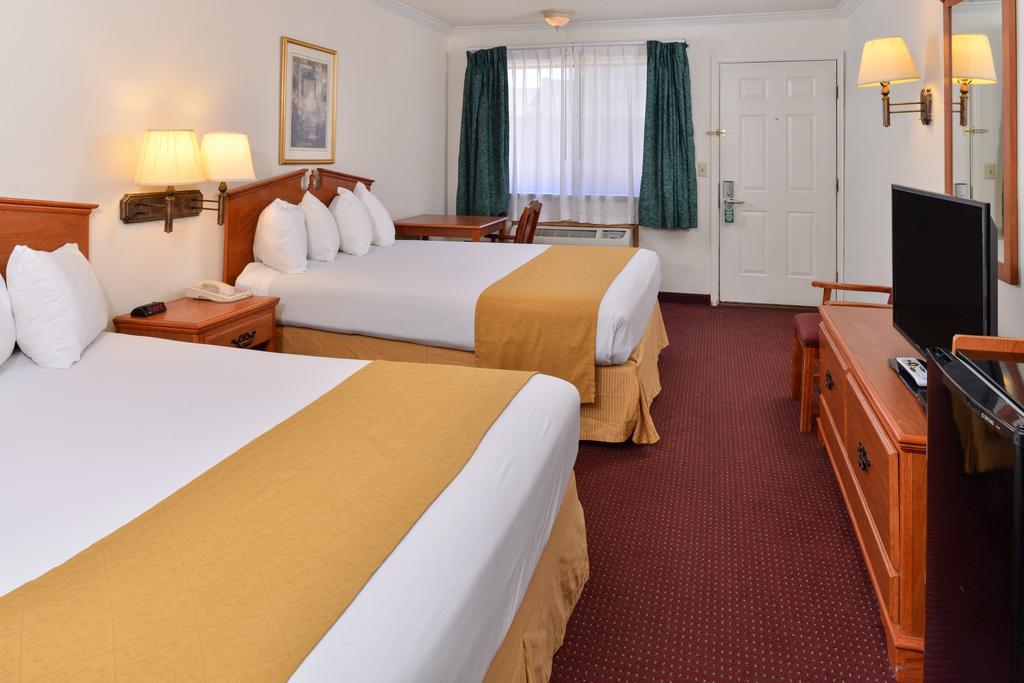 Quality Inn Klamath Falls - Crater Lake Gateway Bagian luar foto