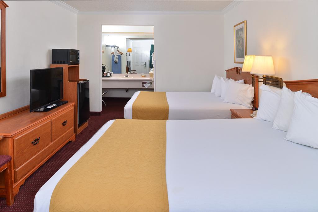 Quality Inn Klamath Falls - Crater Lake Gateway Bagian luar foto