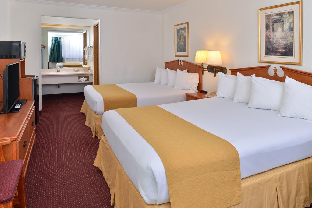 Quality Inn Klamath Falls - Crater Lake Gateway Bagian luar foto