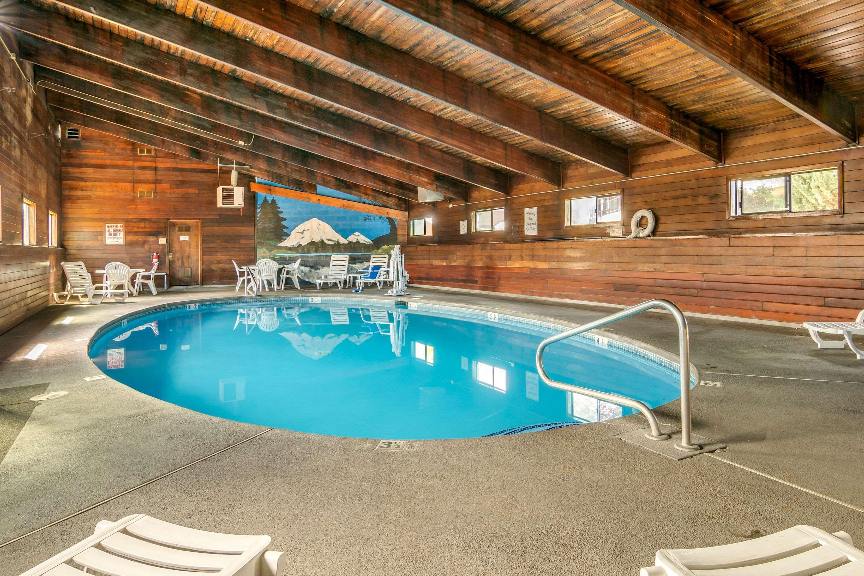 Quality Inn Klamath Falls - Crater Lake Gateway Bagian luar foto