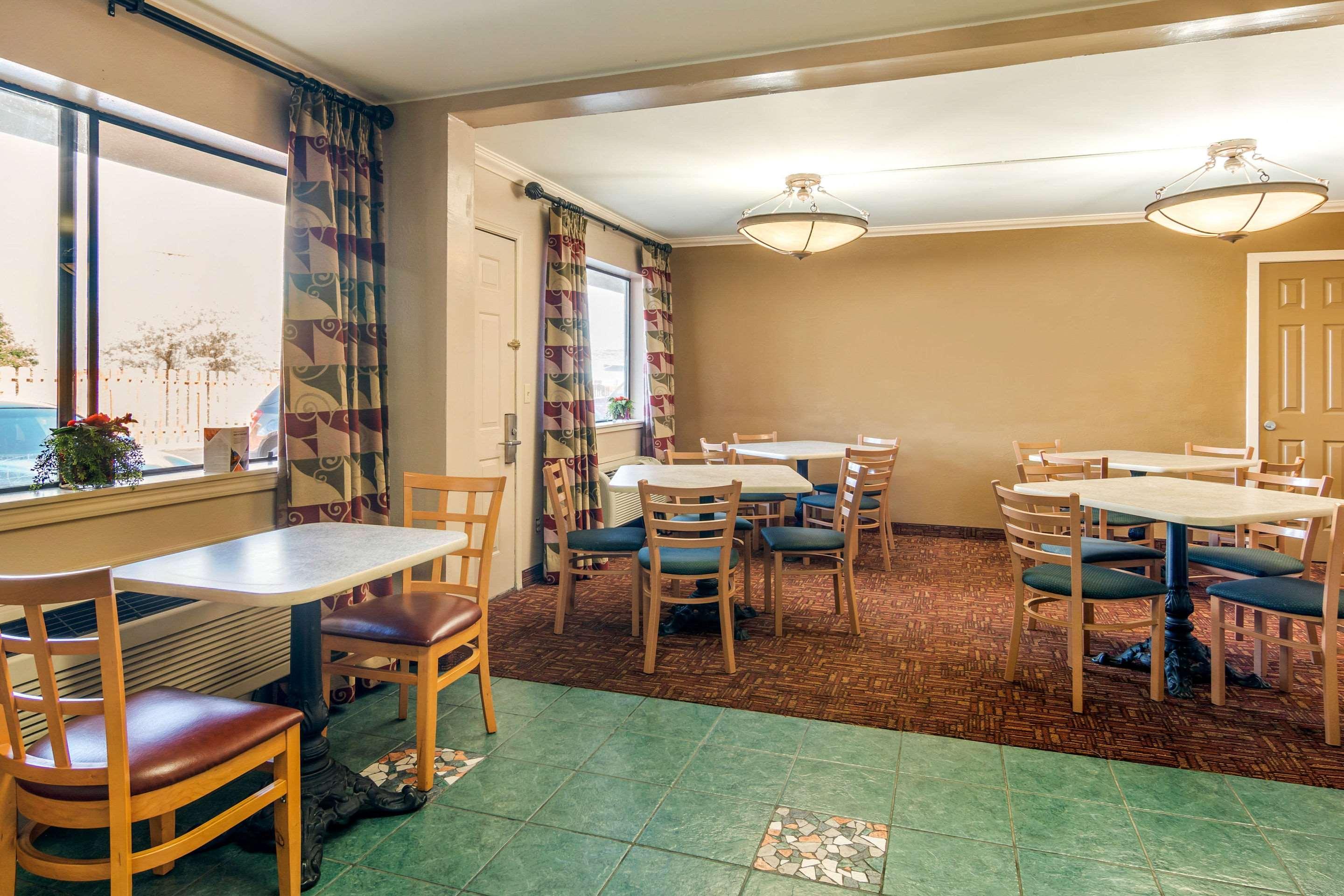 Quality Inn Klamath Falls - Crater Lake Gateway Bagian luar foto
