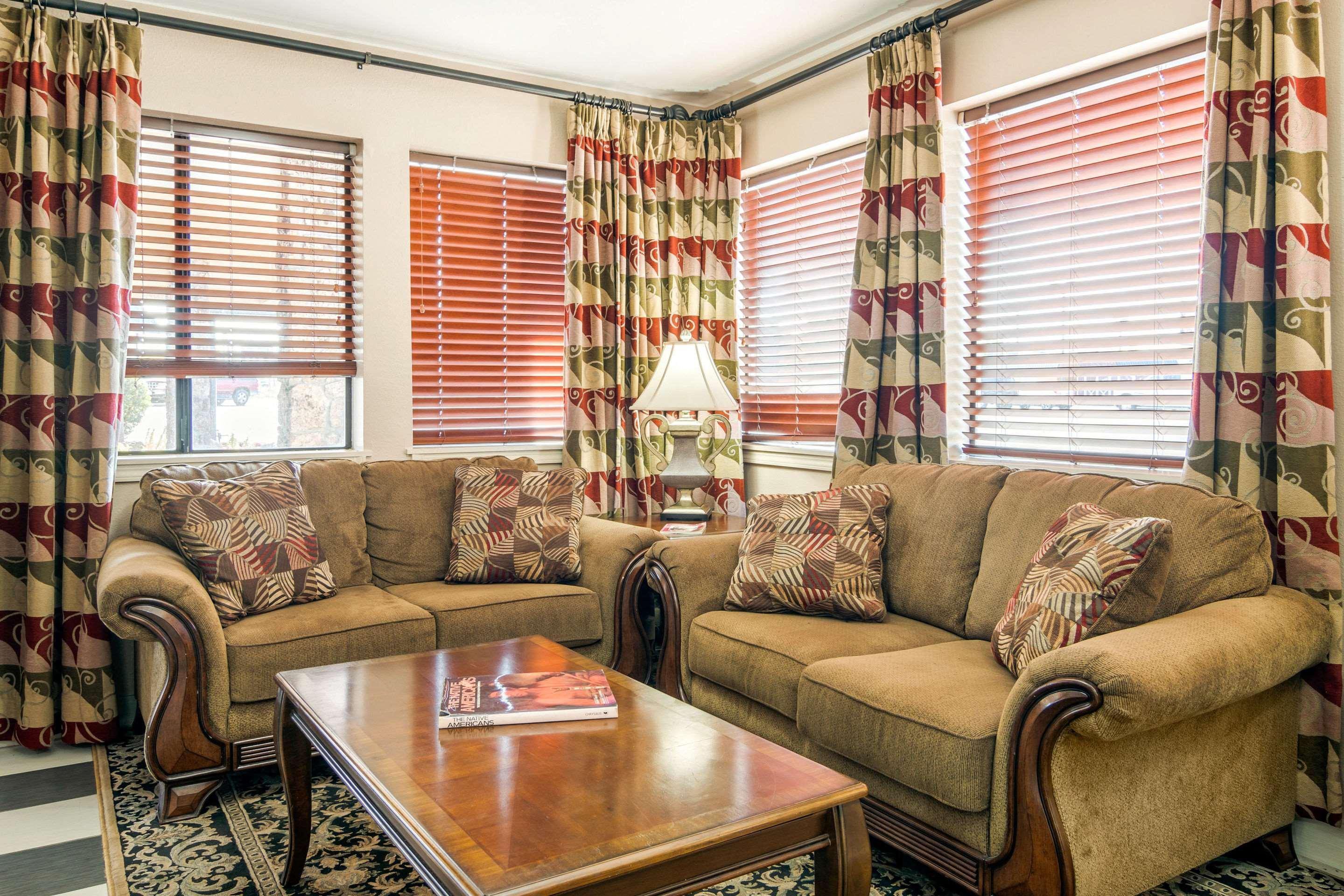 Quality Inn Klamath Falls - Crater Lake Gateway Bagian luar foto
